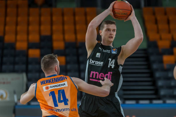 我们的进攻 我们的进攻