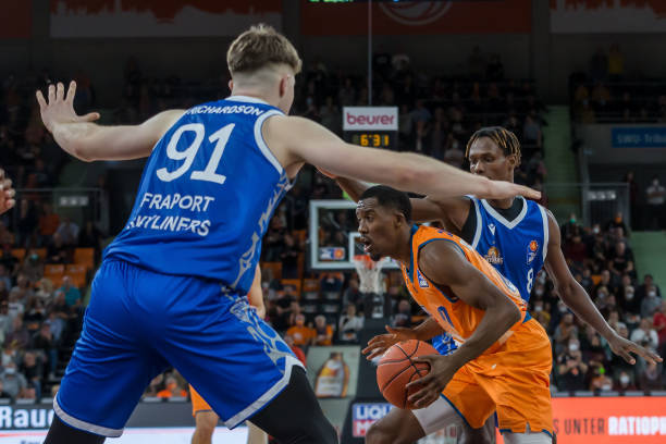 更是给其他 更是给其他